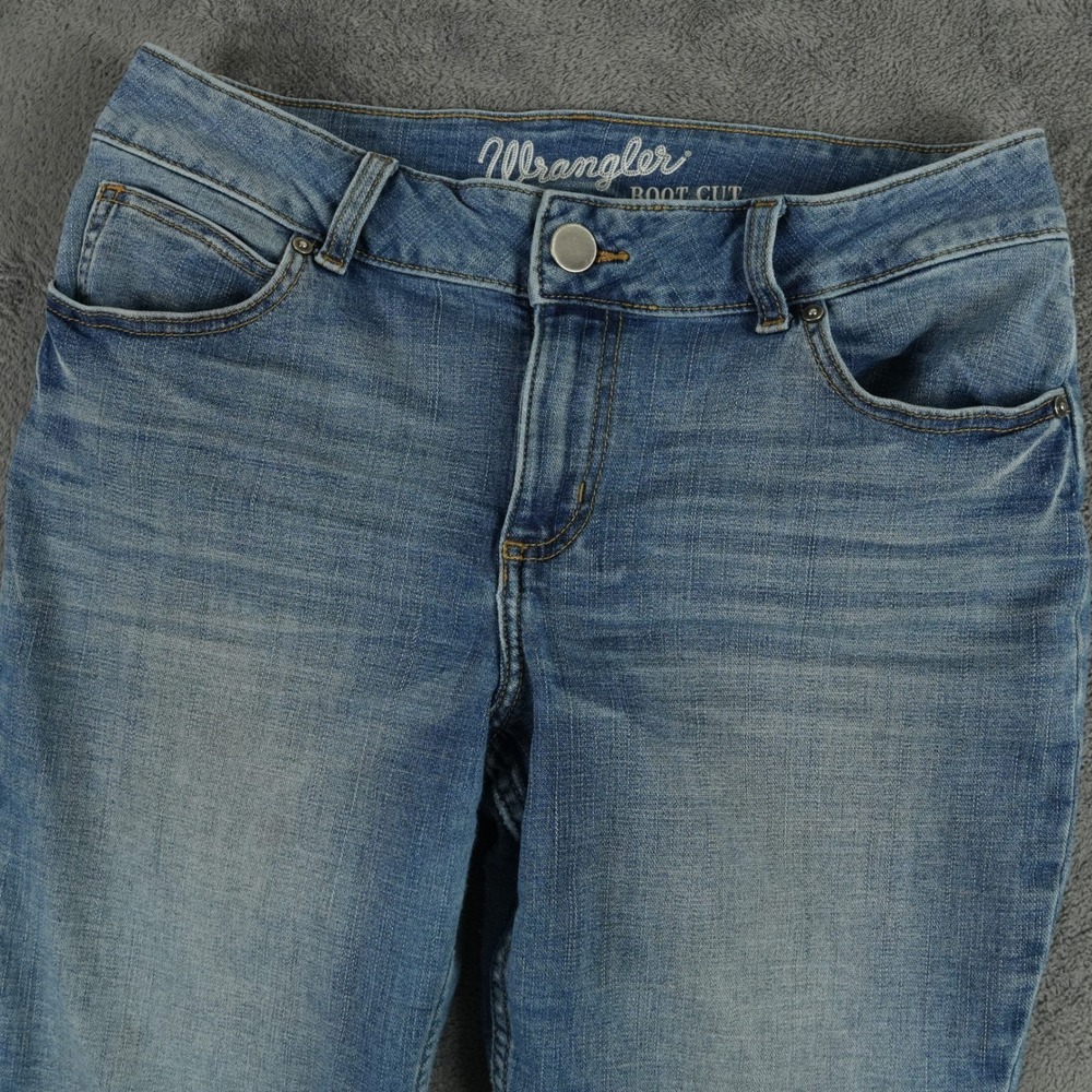 Wrangler Boot Cut Jeans Womens 32x30 Blue Medium Wash Denim Cowgirl Western‎